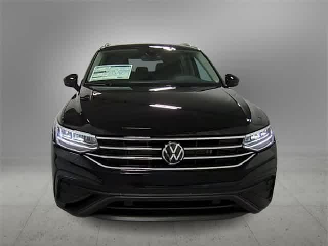 new 2024 Volkswagen Tiguan car, priced at $37,041