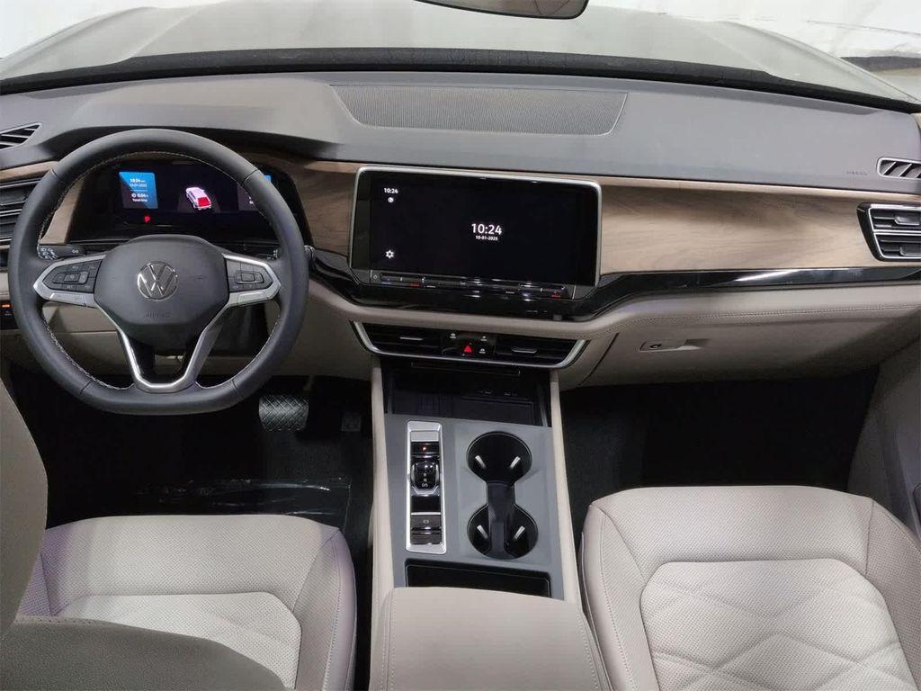 new 2026 Volkswagen Atlas car, priced at $41,908