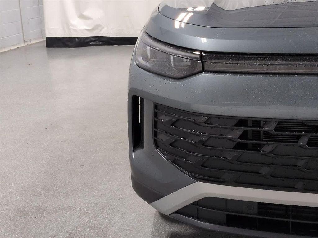 new 2025 Volkswagen Tiguan car, priced at $36,605