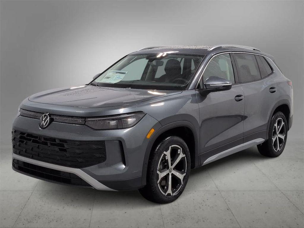 new 2025 Volkswagen Tiguan car, priced at $36,605