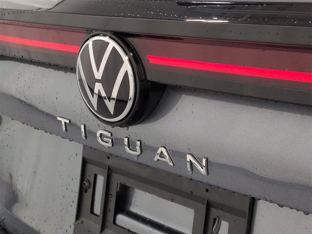 new 2025 Volkswagen Tiguan car, priced at $36,605