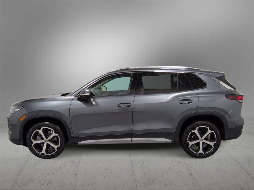 new 2025 Volkswagen Tiguan car, priced at $36,605