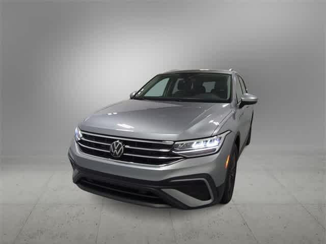 new 2024 Volkswagen Tiguan car, priced at $36,681