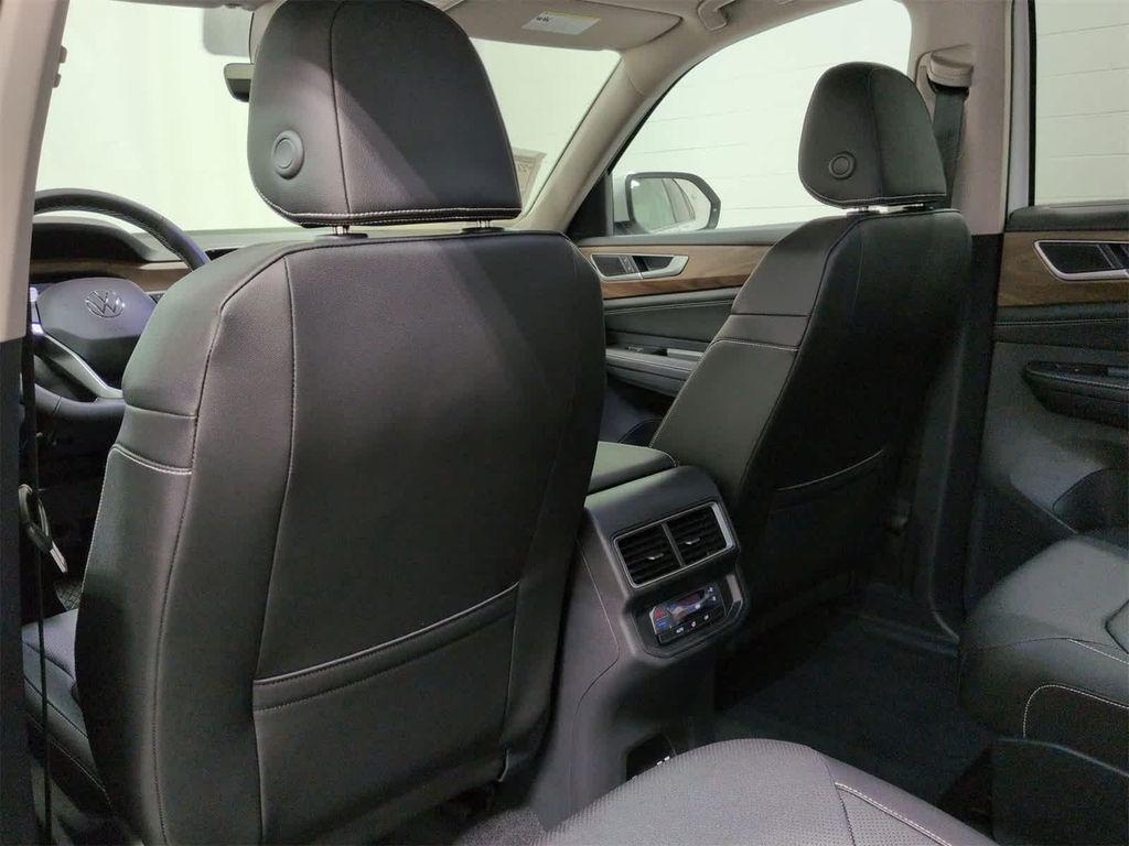 new 2026 Volkswagen Atlas car, priced at $47,366