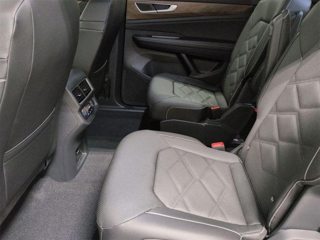 new 2026 Volkswagen Atlas car, priced at $47,366