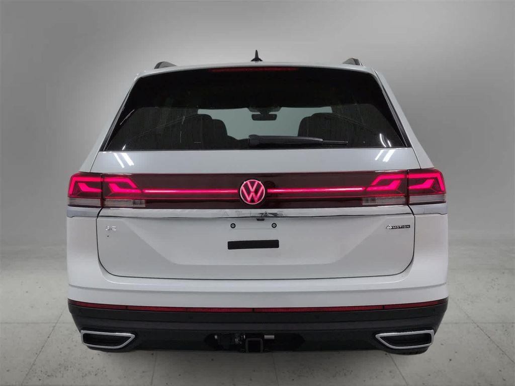 new 2026 Volkswagen Atlas car, priced at $47,366