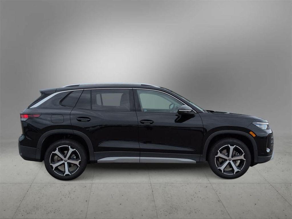new 2025 Volkswagen Tiguan car, priced at $36,855