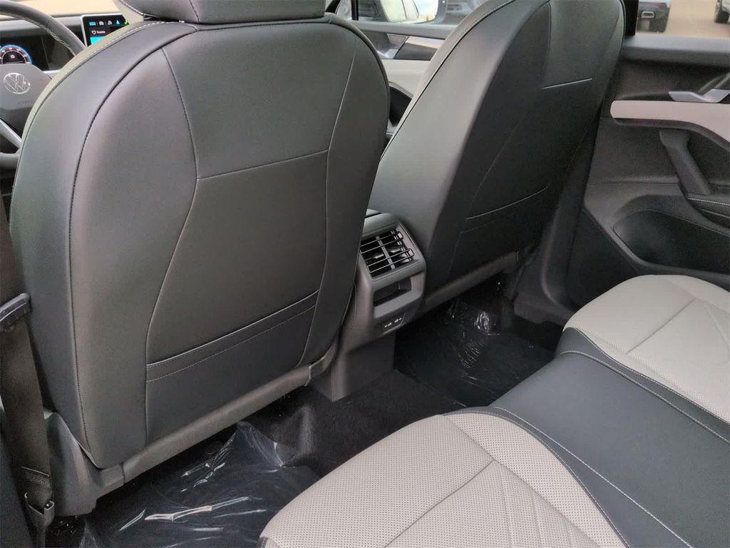 new 2025 Volkswagen Tiguan car, priced at $36,855