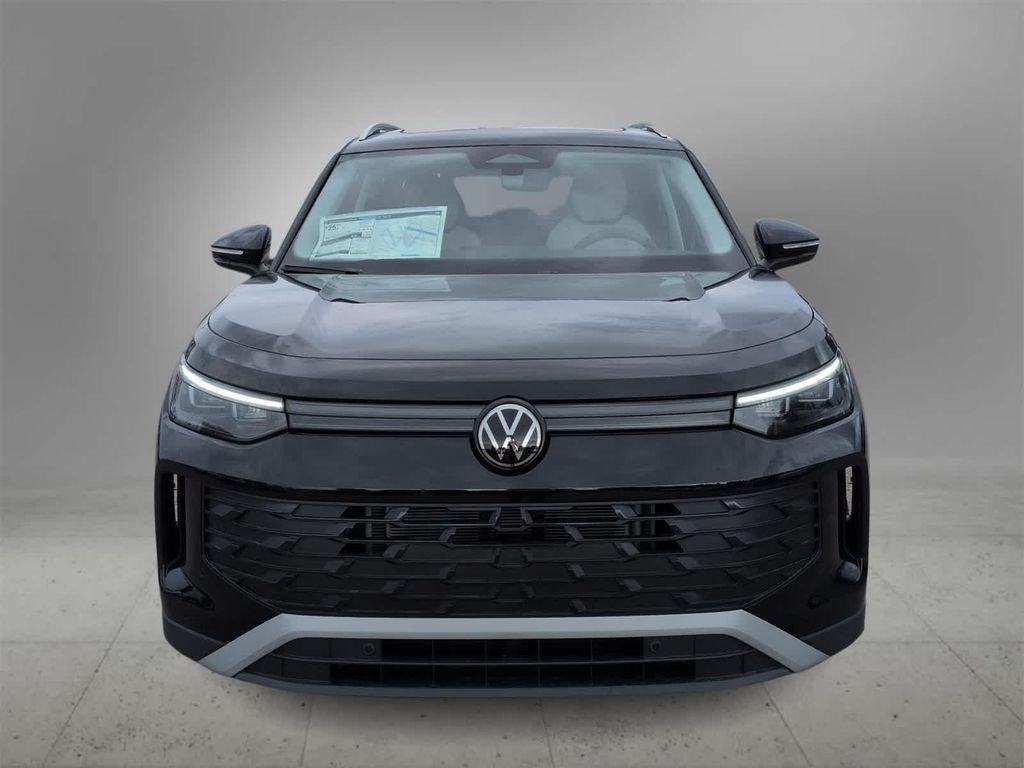 new 2025 Volkswagen Tiguan car, priced at $36,855
