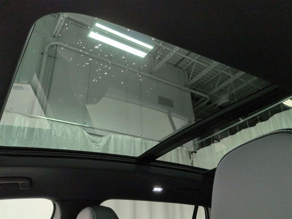 new 2025 Volkswagen Tiguan car, priced at $39,070