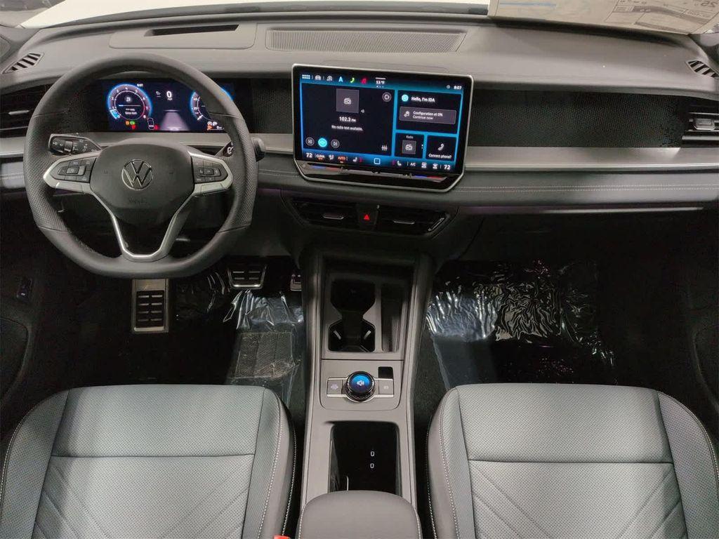 new 2025 Volkswagen Tiguan car, priced at $39,070