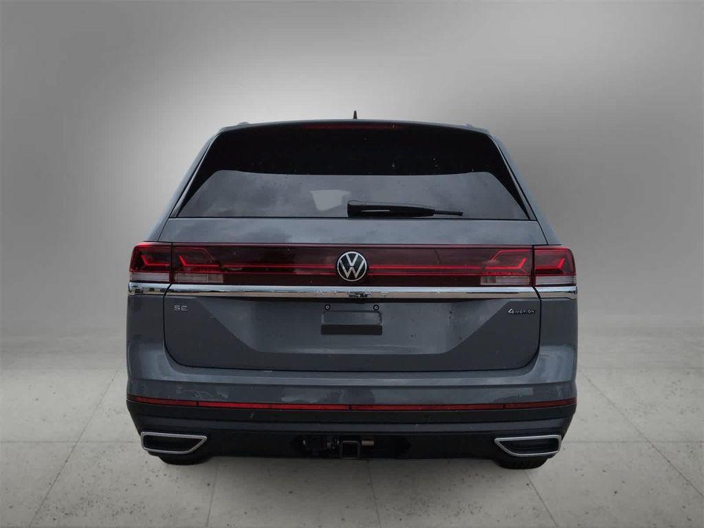 new 2026 Volkswagen Atlas car, priced at $48,910