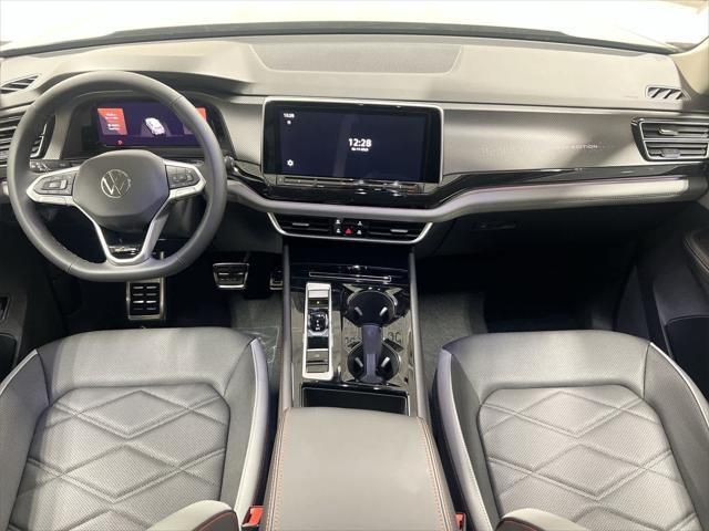 new 2025 Volkswagen Atlas car, priced at $47,308