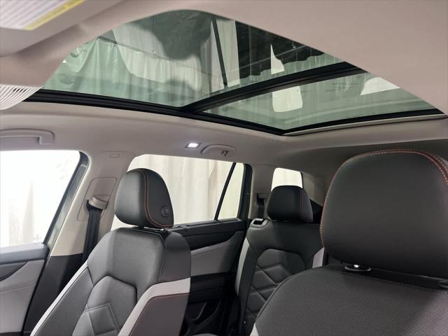 new 2025 Volkswagen Atlas car, priced at $47,308