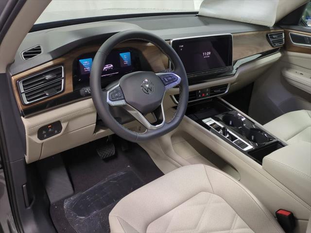 new 2025 Volkswagen Atlas car, priced at $46,327