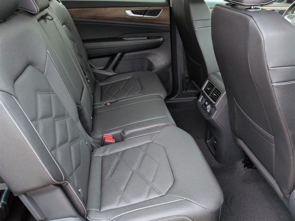 new 2026 Volkswagen Atlas car, priced at $42,521