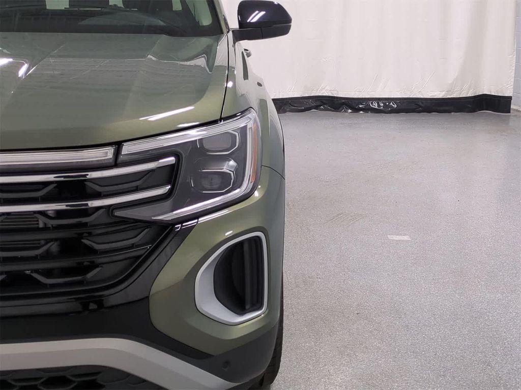 new 2026 Volkswagen Atlas car, priced at $51,226