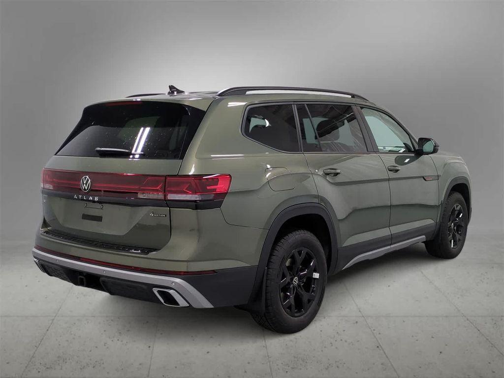 new 2026 Volkswagen Atlas car, priced at $51,226