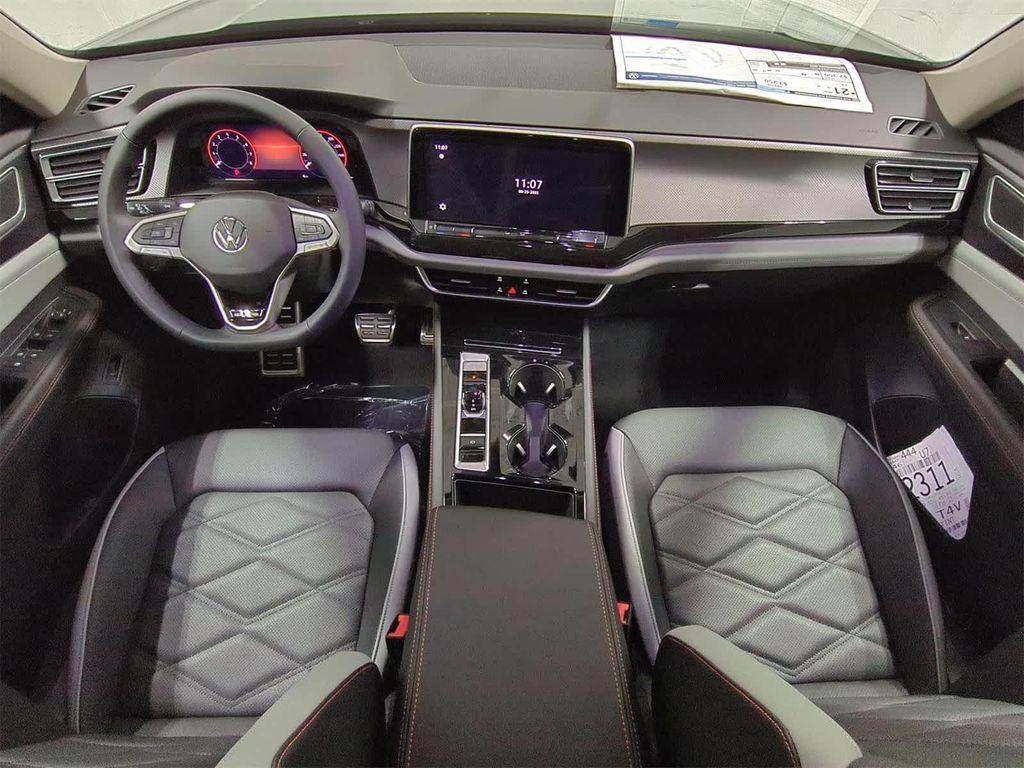new 2026 Volkswagen Atlas car, priced at $51,226