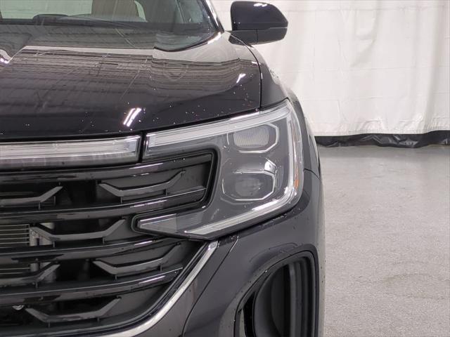 new 2025 Volkswagen Atlas Cross Sport car, priced at $44,661