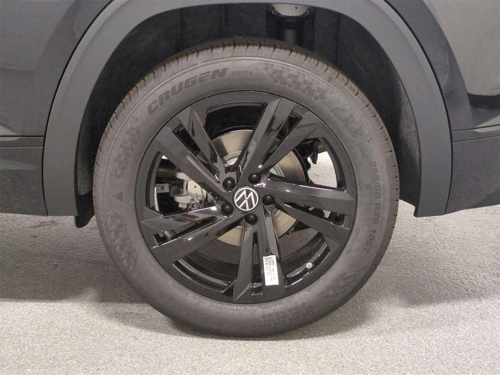 new 2026 Volkswagen Atlas Cross Sport car, priced at $51,549