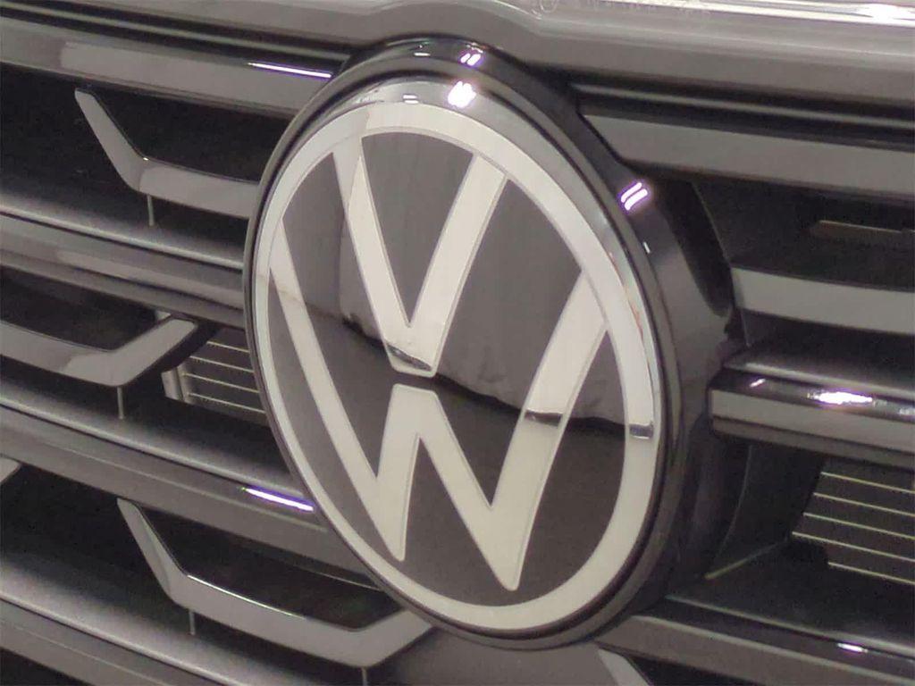 new 2026 Volkswagen Atlas Cross Sport car, priced at $51,549