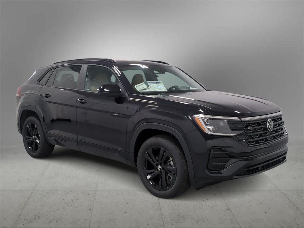 new 2026 Volkswagen Atlas Cross Sport car, priced at $51,549