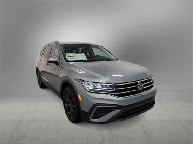 new 2024 Volkswagen Tiguan car, priced at $36,636