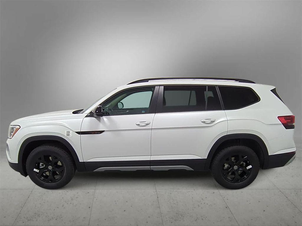 new 2026 Volkswagen Atlas car, priced at $49,169