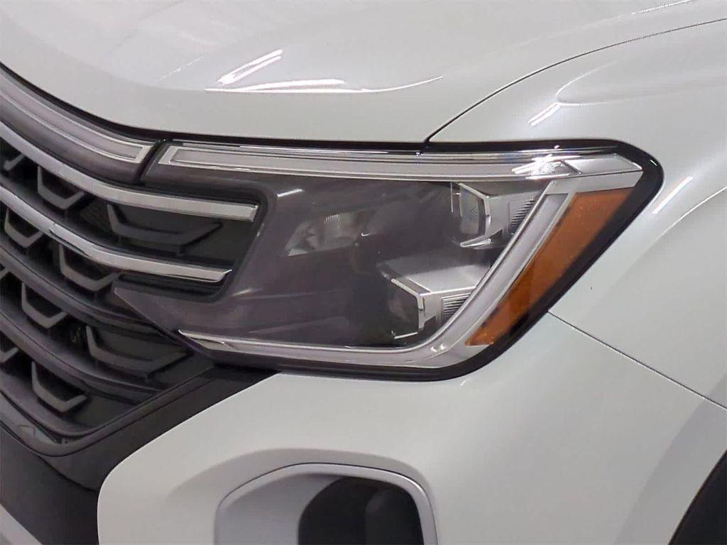 new 2026 Volkswagen Atlas car, priced at $49,169