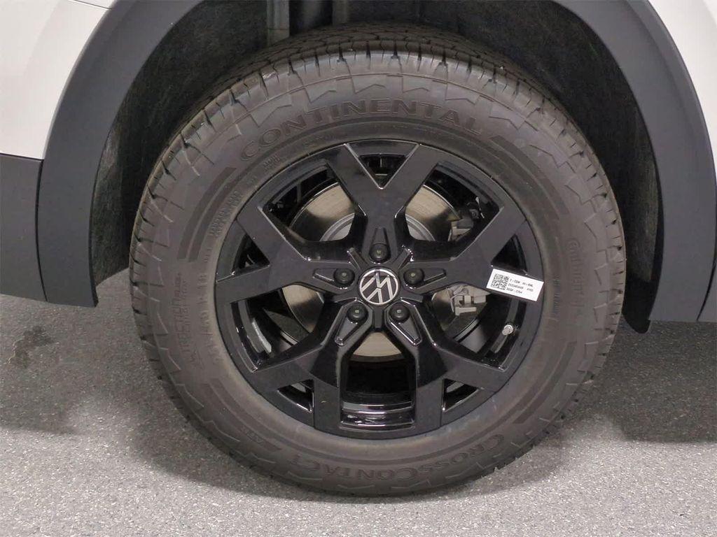 new 2026 Volkswagen Atlas car, priced at $49,169