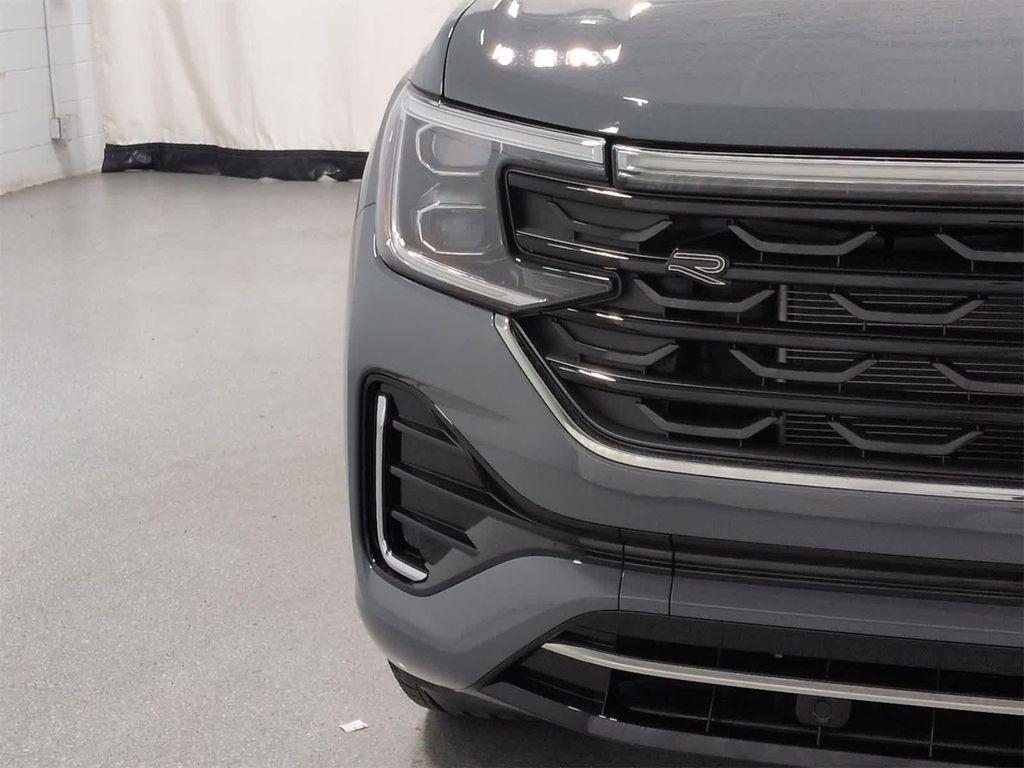 new 2026 Volkswagen Atlas Cross Sport car, priced at $56,438