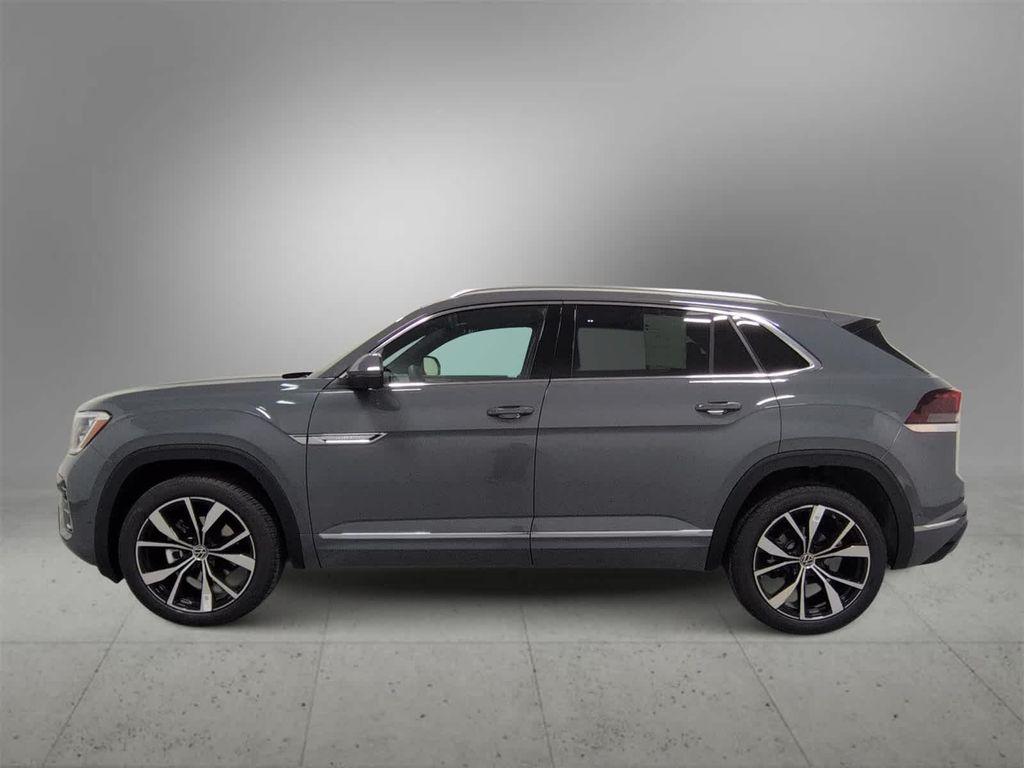 new 2026 Volkswagen Atlas Cross Sport car, priced at $56,438