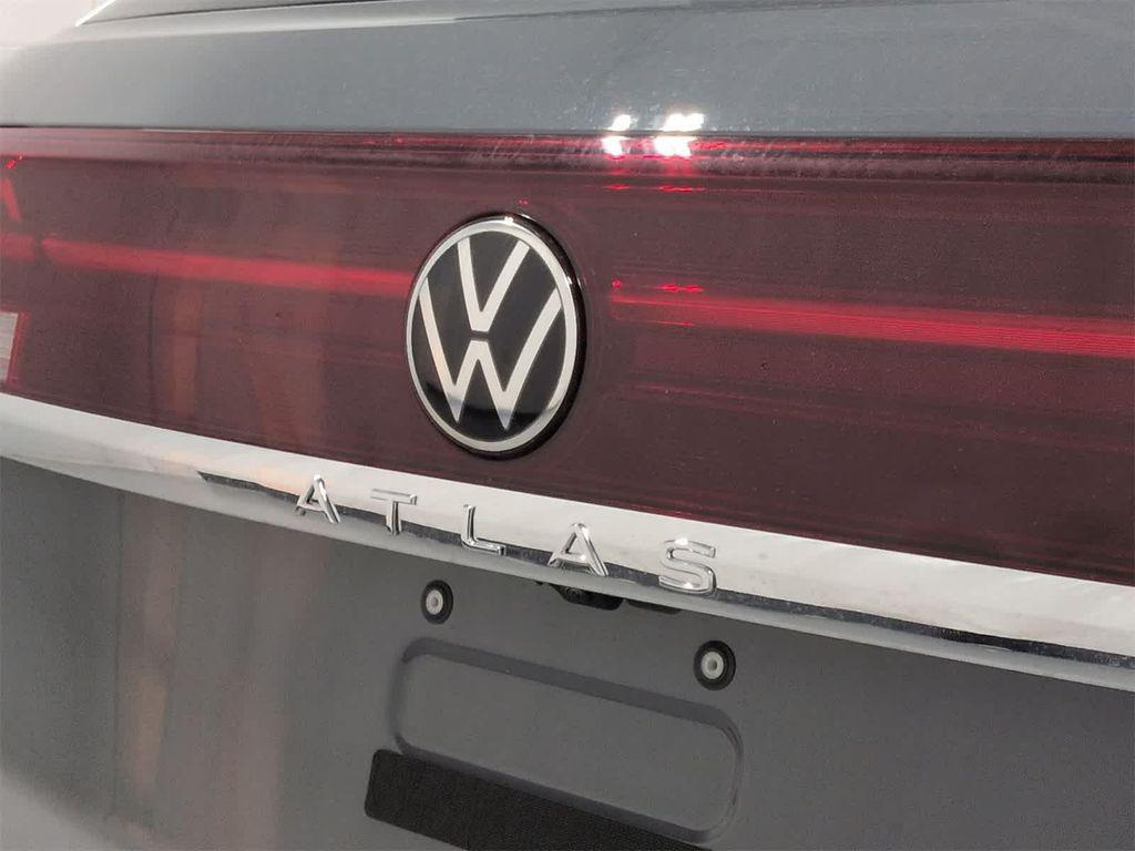 new 2026 Volkswagen Atlas Cross Sport car, priced at $56,438