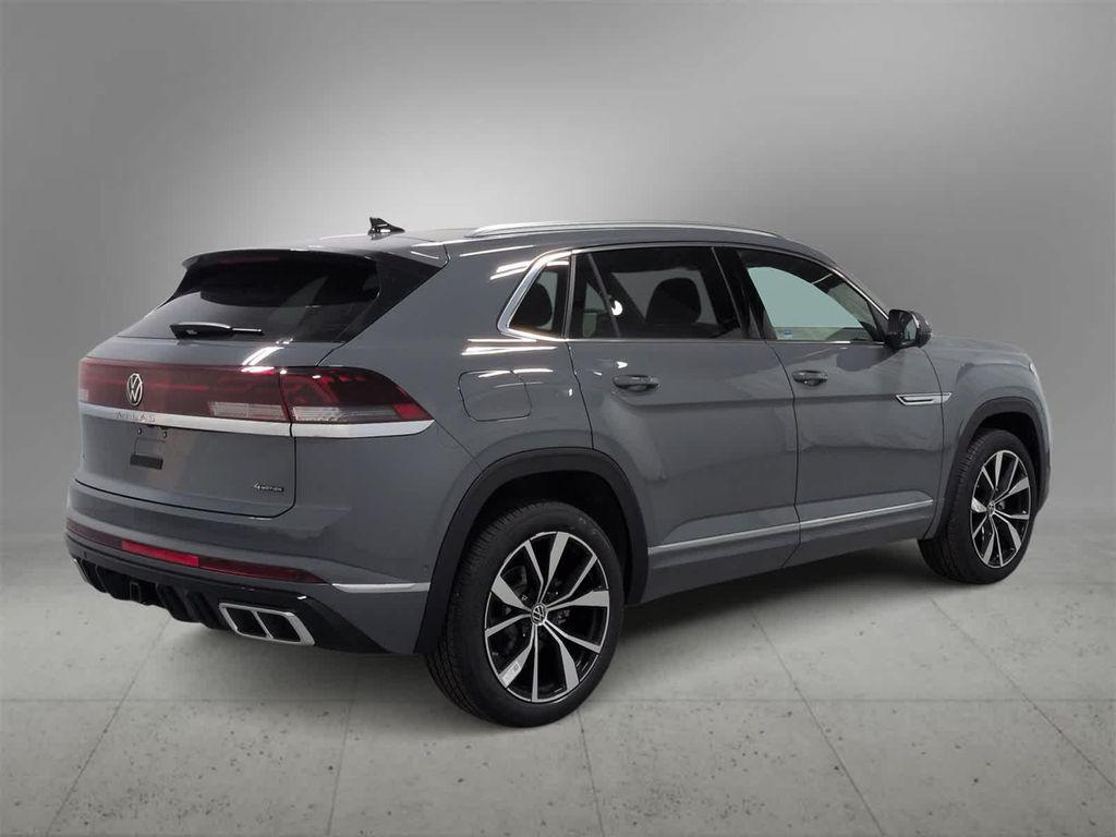 new 2026 Volkswagen Atlas Cross Sport car, priced at $56,438