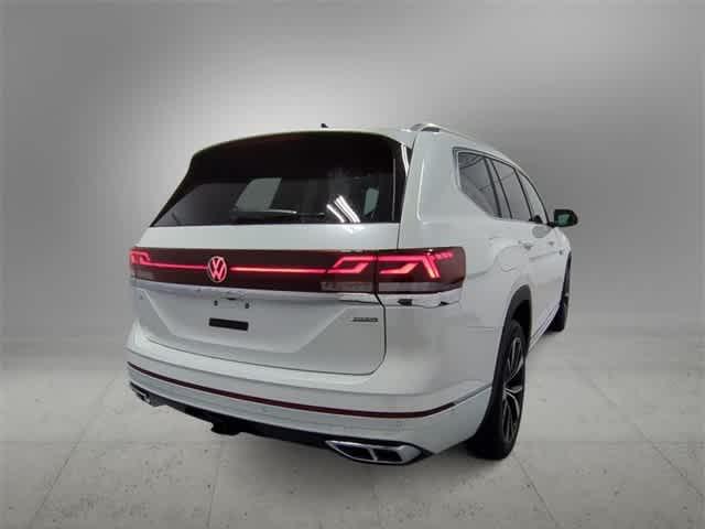 new 2025 Volkswagen Atlas car, priced at $57,056