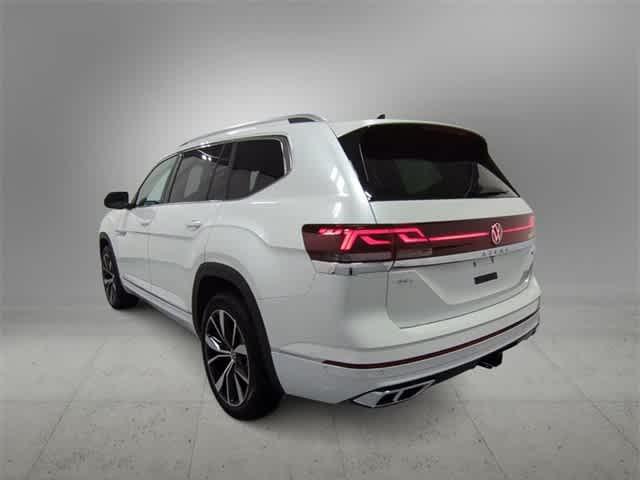 new 2025 Volkswagen Atlas car, priced at $57,056