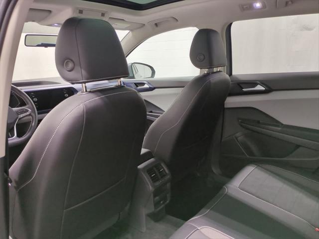used 2022 Volkswagen Taos car