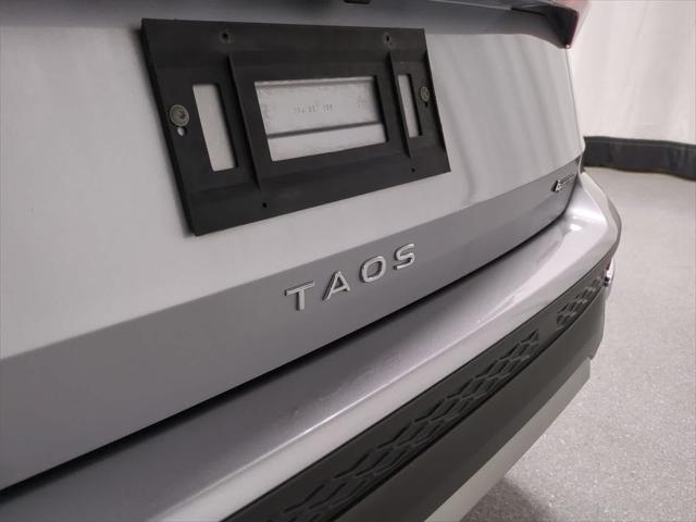 used 2022 Volkswagen Taos car