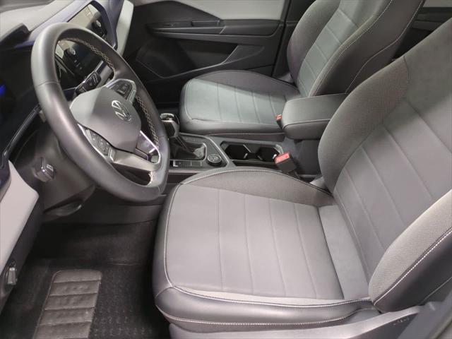 used 2022 Volkswagen Taos car
