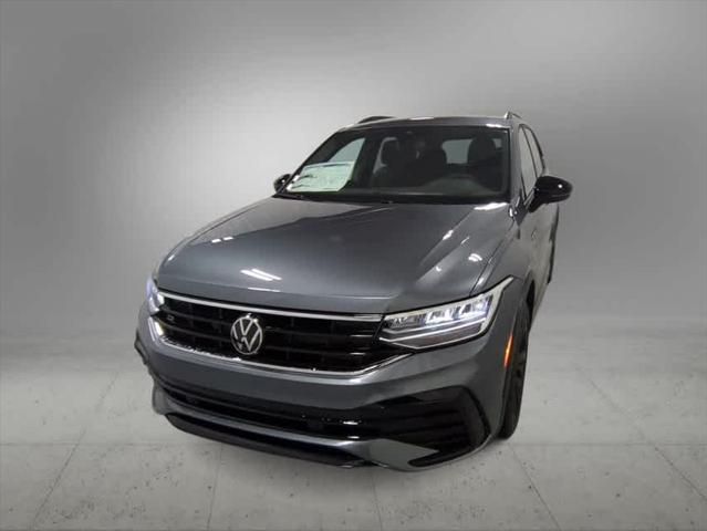 new 2024 Volkswagen Tiguan car, priced at $39,018