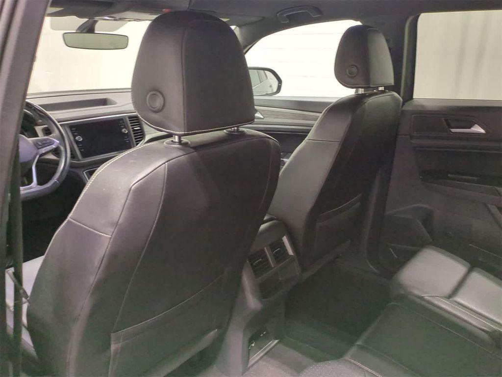 used 2020 Volkswagen Atlas Cross Sport car, priced at $17,900