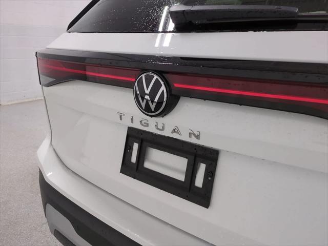 new 2025 Volkswagen Tiguan car, priced at $33,121