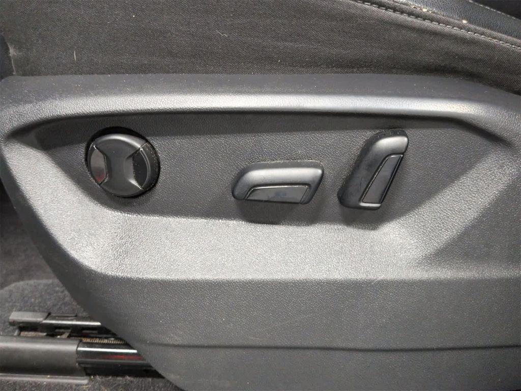 used 2019 Volkswagen Atlas car, priced at $15,000