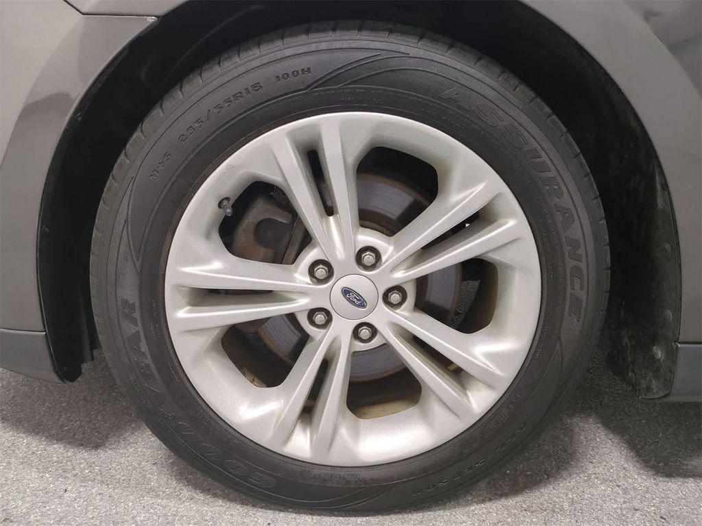 used 2016 Ford Taurus car, priced at $12,000