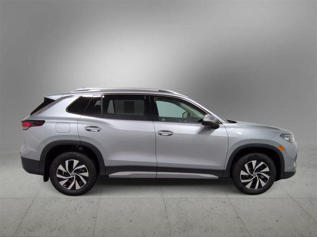 new 2026 Volkswagen Tiguan car, priced at $35,134