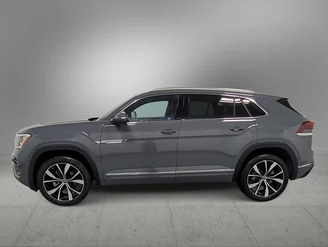new 2025 Volkswagen Atlas Cross Sport car, priced at $53,601