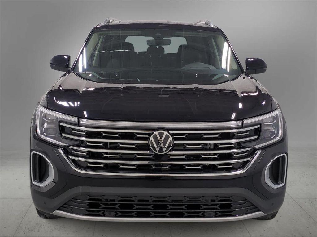 new 2026 Volkswagen Atlas car, priced at $50,432