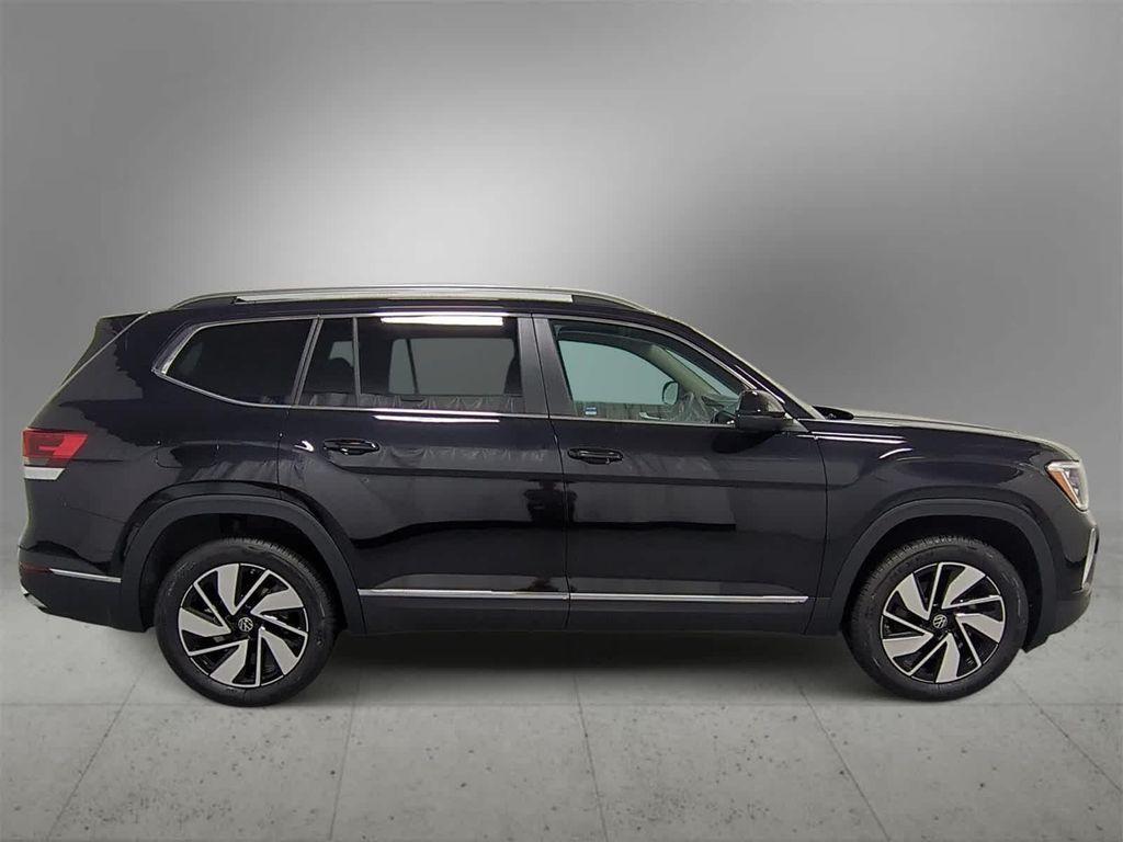 new 2026 Volkswagen Atlas car, priced at $50,432