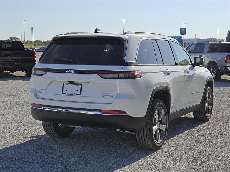 new 2024 Jeep Grand Cherokee car, priced at $44,366